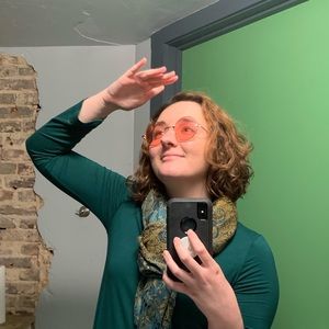 Meet your Posher, Emma